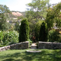 Photo Thumbnail #15: Entrance to the kitchen garden via the main lawn.