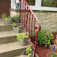 Photo Thumbnail #12: Planters on the front porch and the hydrangea...