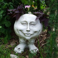 Photo Thumbnail #5: I love this quirky planter!