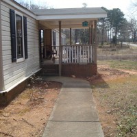 Photo Thumbnail #3: Walkway to the house