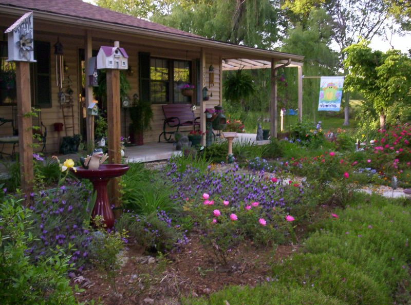 Beautiful Cottage Garden