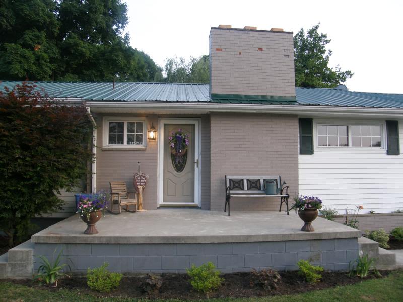 Front Patio Makeover