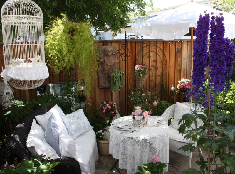 Gardening: Not Just for African Violets Any More | Yard Ideas ...